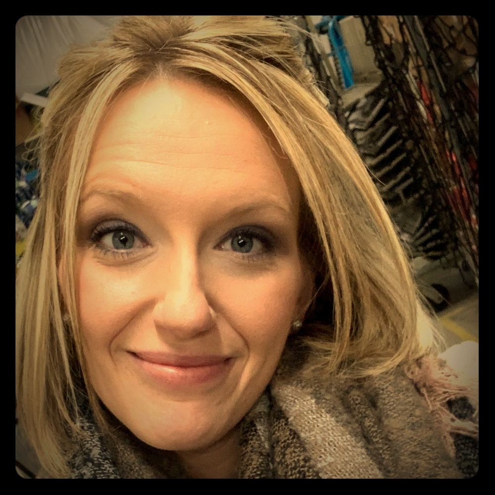 Meet your Posher, Christine